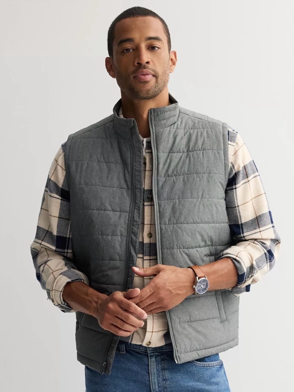 Men's Quilted Puffer Sleeveless Vest in Gray
